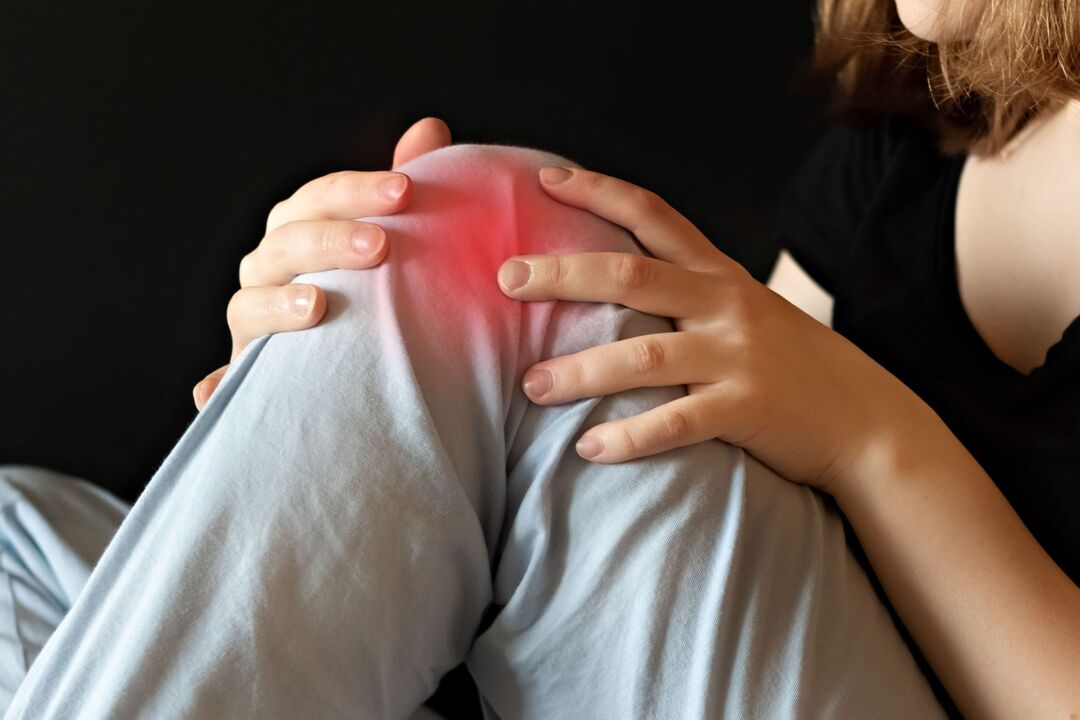 Knee pain caused by an injury or illness