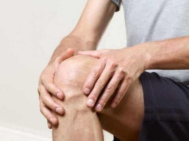 Knee pain with arthritis and osteoarthritis